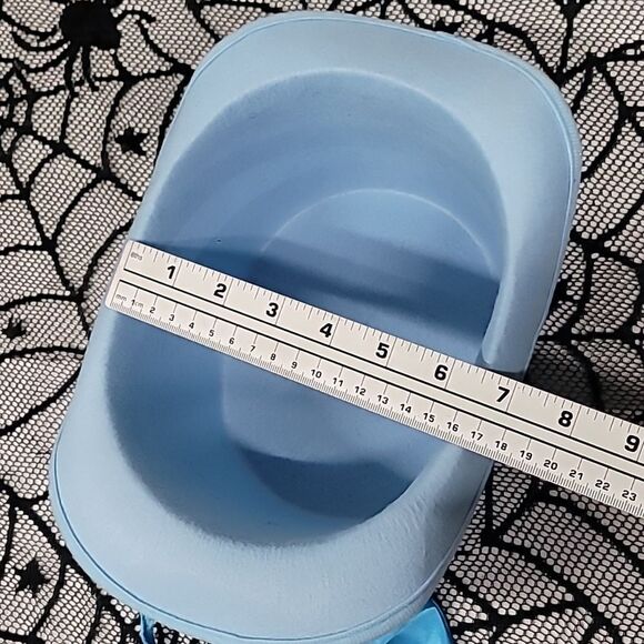 Light Blue Suit with Top Hat and Bow Tie - Picture 3 of 15